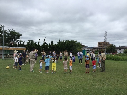 170730_そとであそぼー!水鉄砲02.jpg